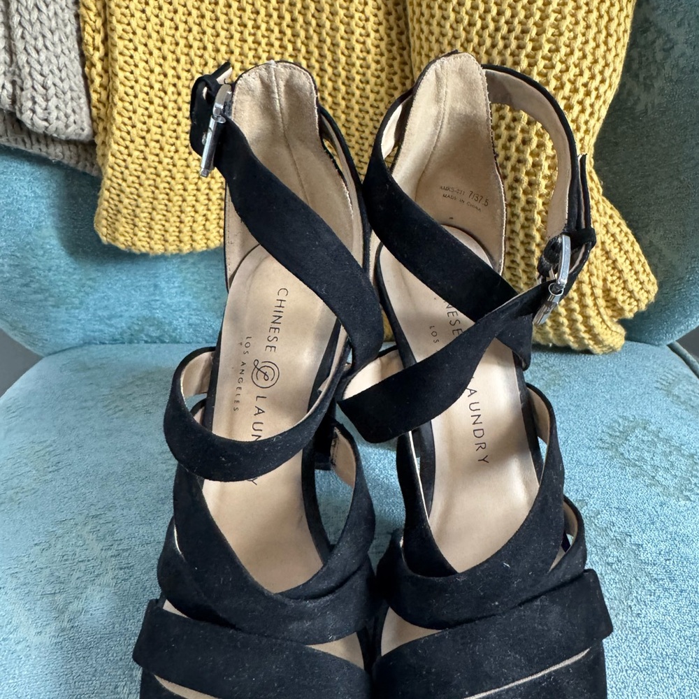 Chinese Laundry Black Strappy Heels